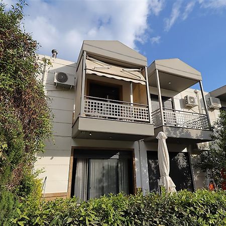 Mema'S Maisonette! Nea Fokea Ngoại thất bức ảnh
